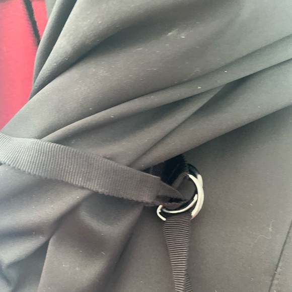 TAHARI BLACK WINTER COAT - Picture 10 of 15